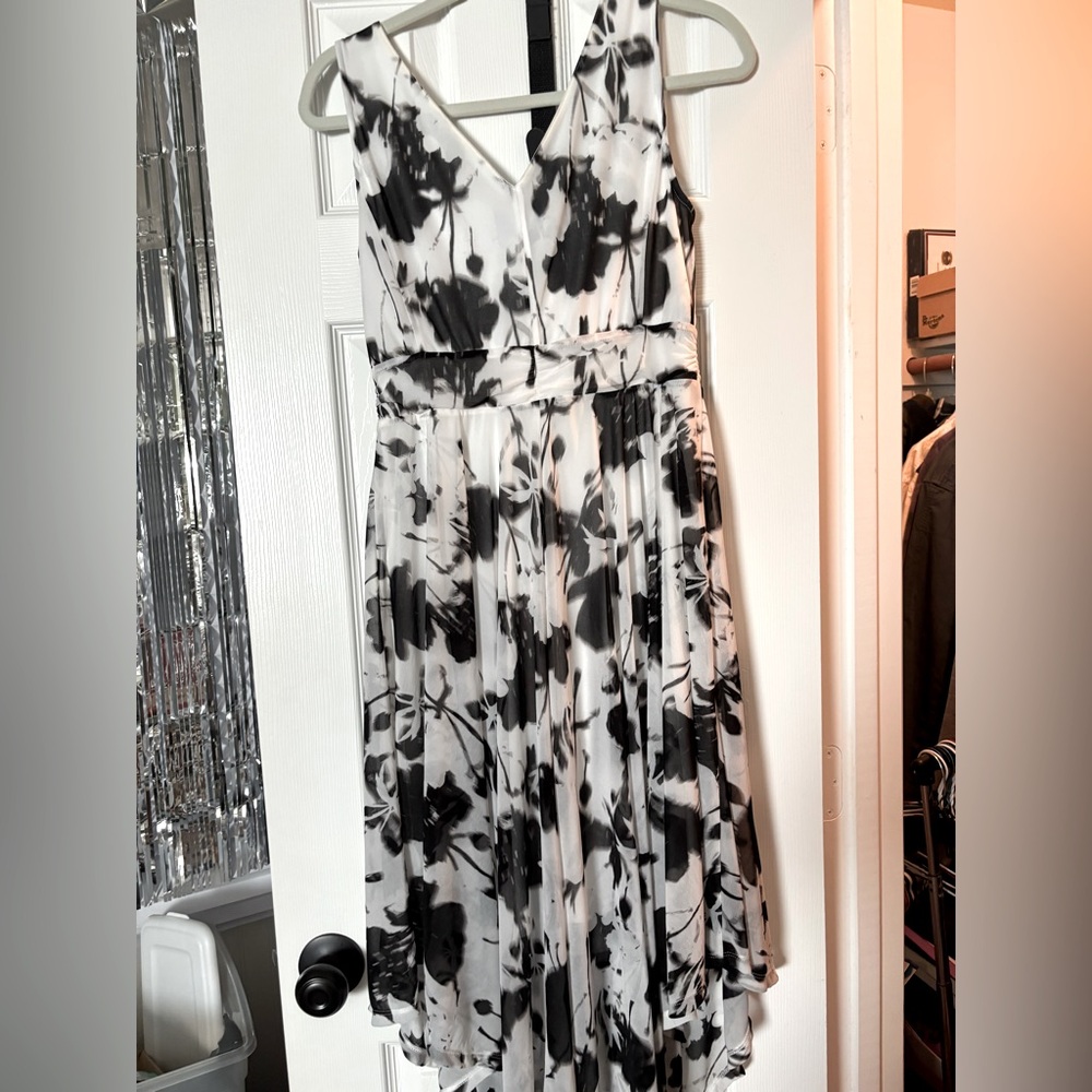 Pretty chiffon style midi length sundress